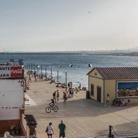 Duplex Familiar En Playa De *